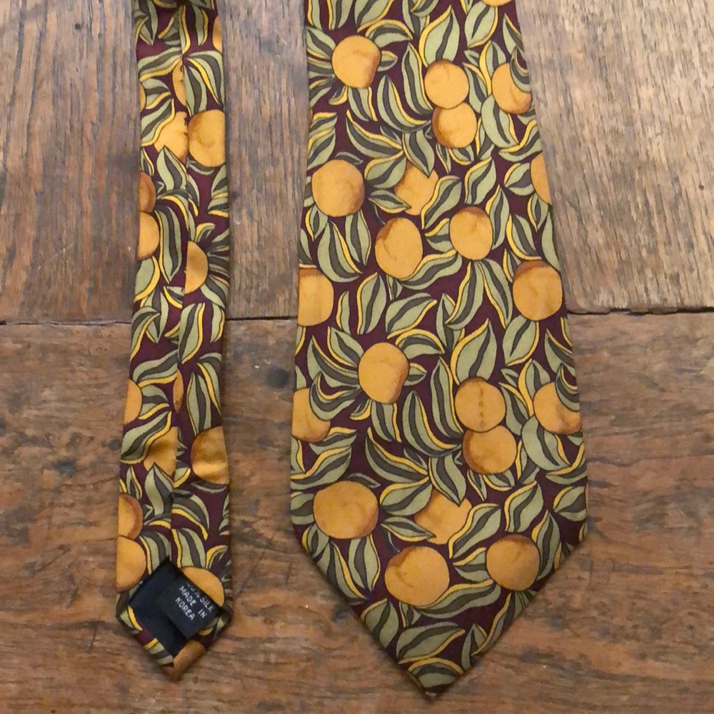 Limited-edition silk tie: style + sophistication